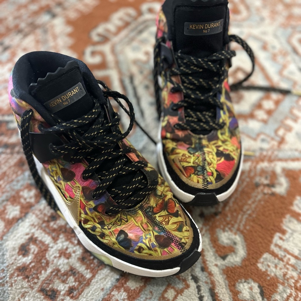 Nike KD 13 “Hyped” Kevin Durant Basketball Shoes
